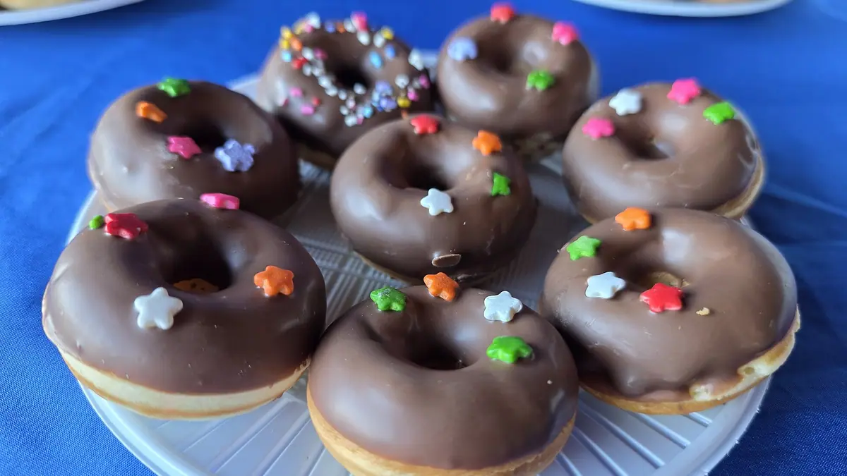 Crosstown – doughnut shop in St. James's, London